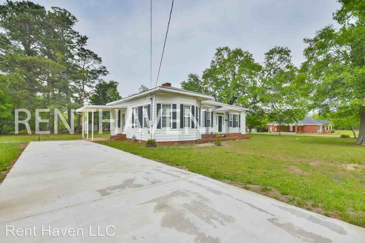 233 Summerland Ave - Photo 3 of 21