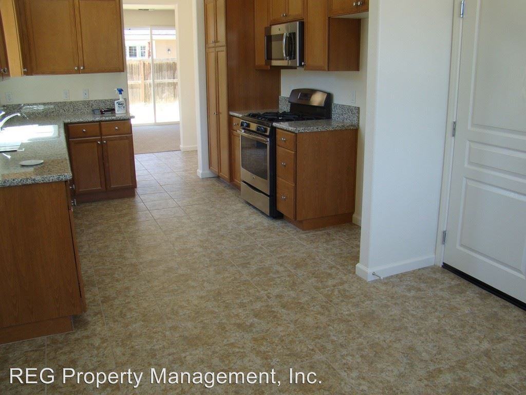 11811 Cumbre Ct - Photo 2 of 10