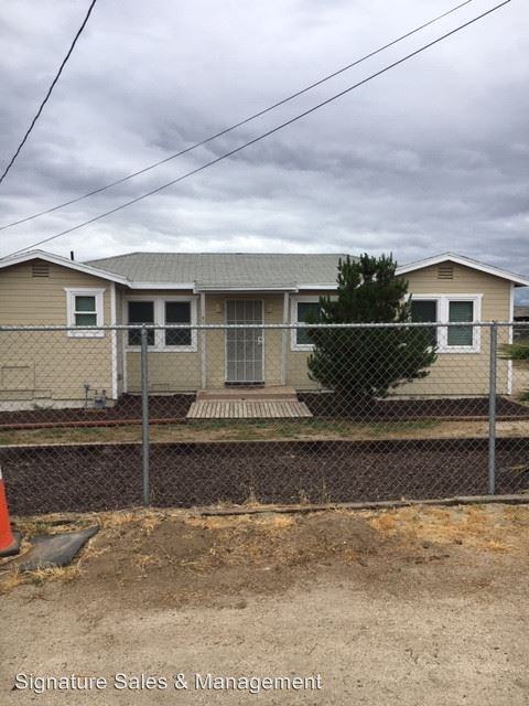 4734 Pedley Ave - Photo 2 of 15