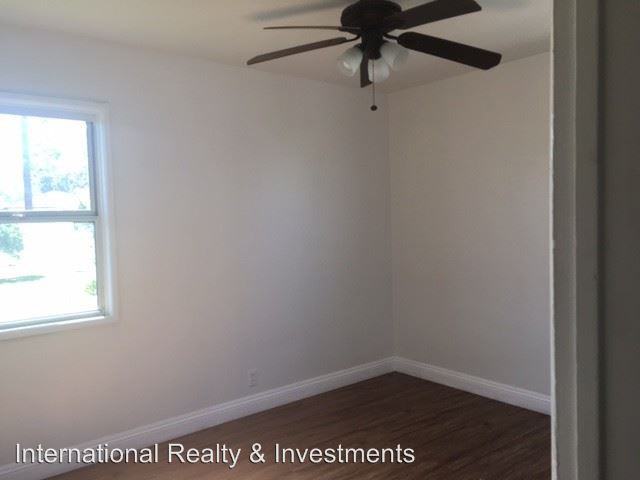 12207 Alvaro St - Photo 2 of 8