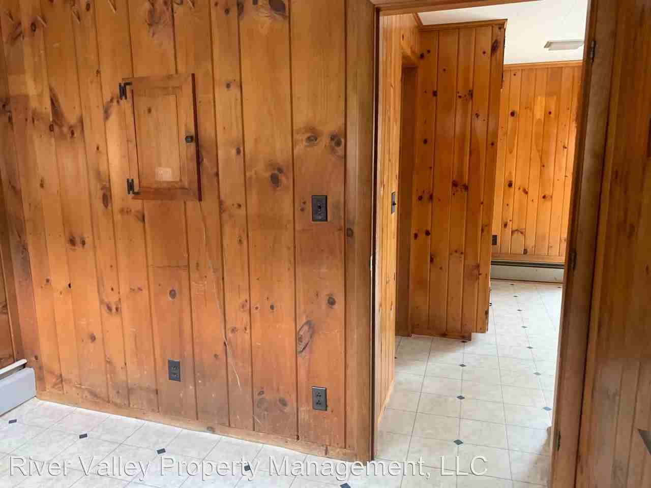 8 Kiniry St - Photo 3 of 36