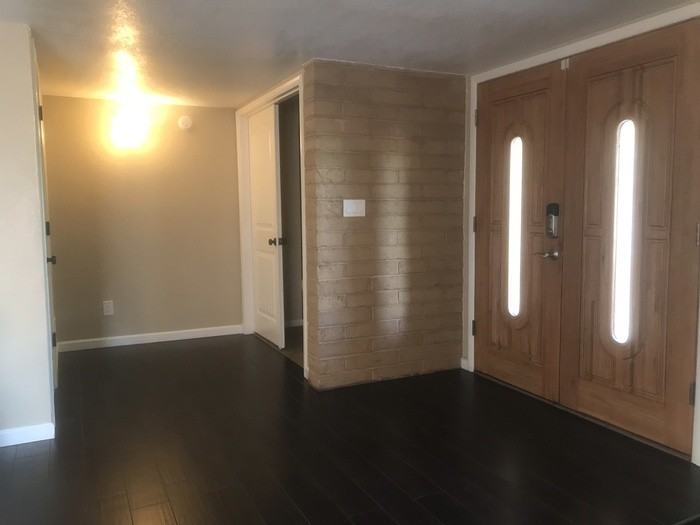 4601 N Paseo Presidio - Photo 2 of 24