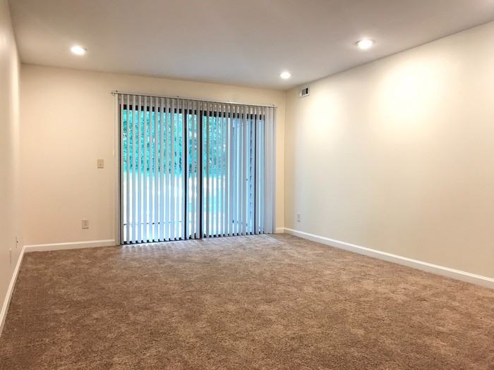 1514 Benjamin Pkwy #A - Photo 2 of 12