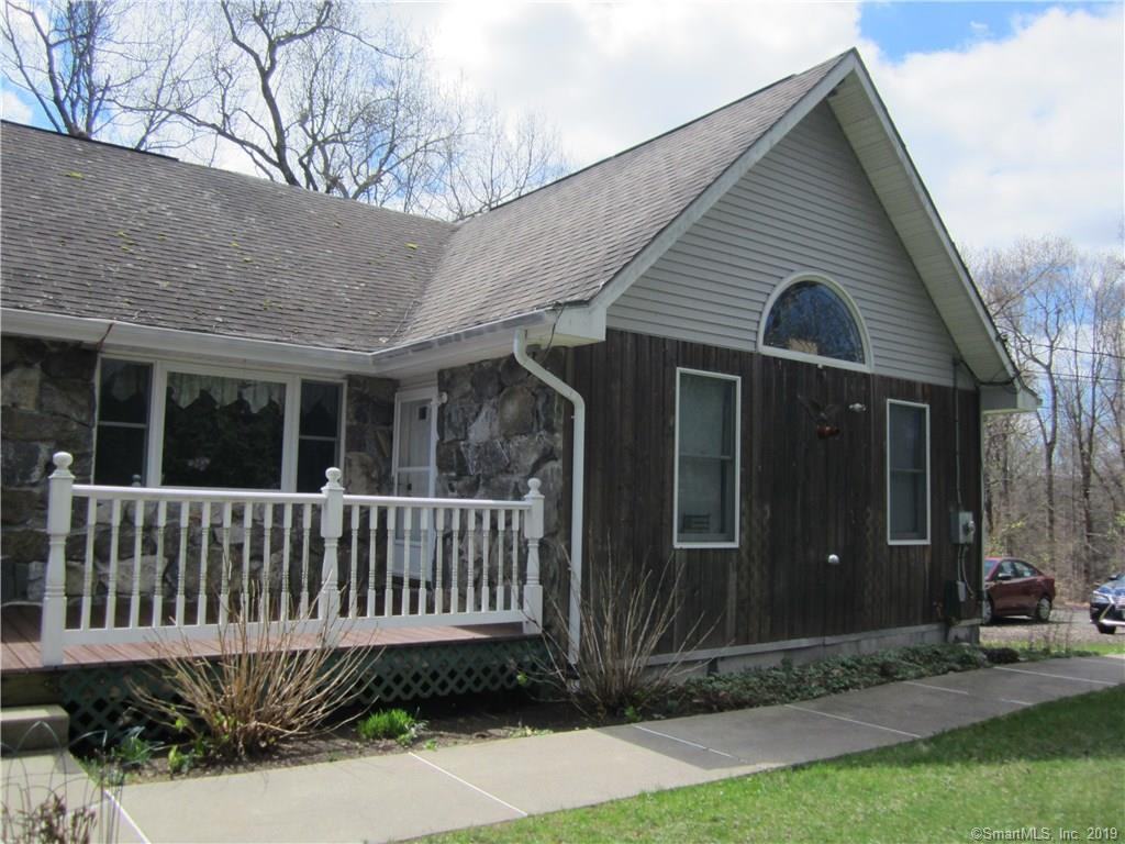 39 Eastland Dr - Photo 2 of 19