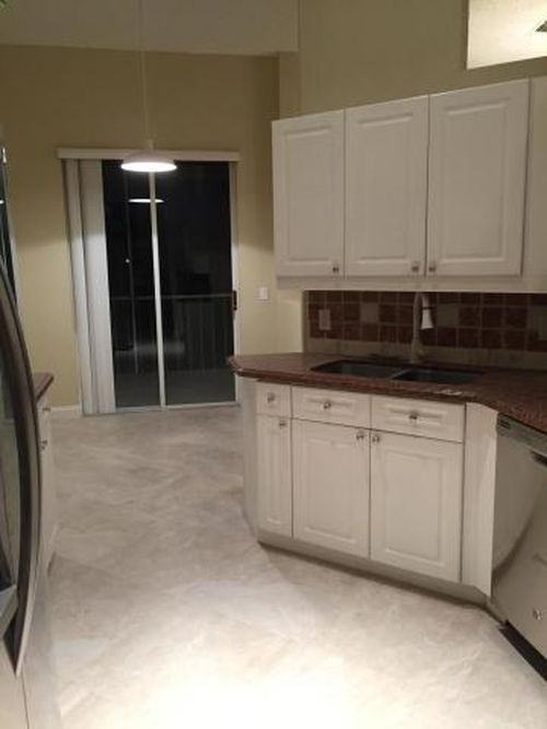 10196 Andover Coach Cir H2 - Photo 3 of 4