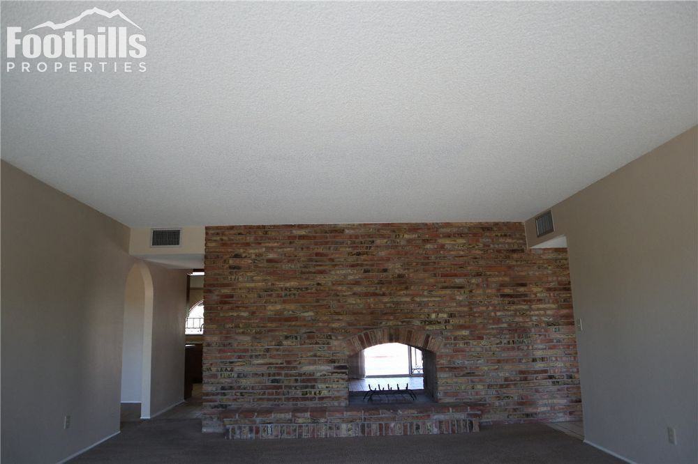 4940 N Calle Luisa - Photo 3 of 44