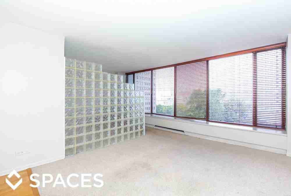 5455 N Sheridan Rd #707