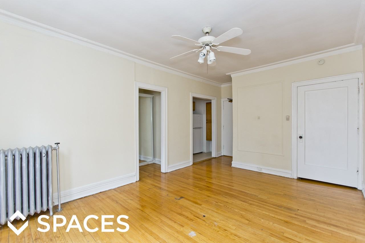 1164 N Dearborn St - Photo 3 of 26