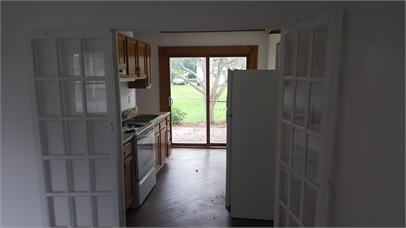 1124 Eastview Drive - Photo 3 of 7