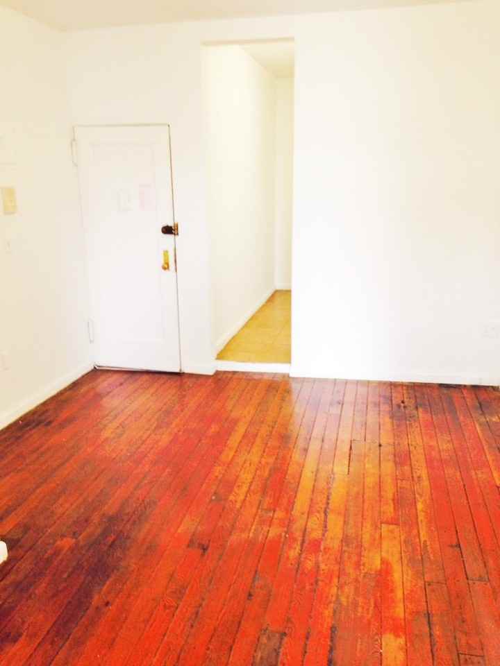 11 Stuyvesant - Photo 2 of 5