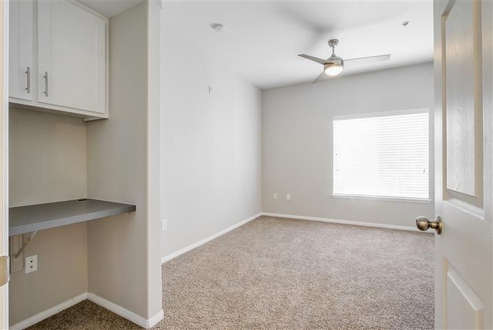 Monticello at Southport - Photo 3 of 27