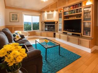 146 Arabian Way - Photo 3 of 13
