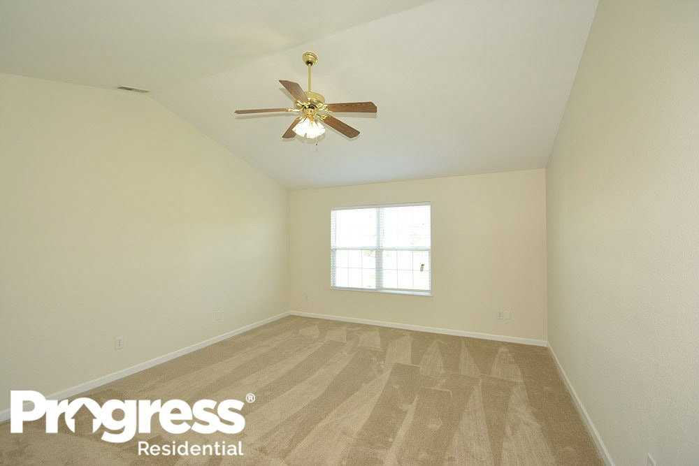 7246 Bobcat Trail Dr - Photo 2 of 28