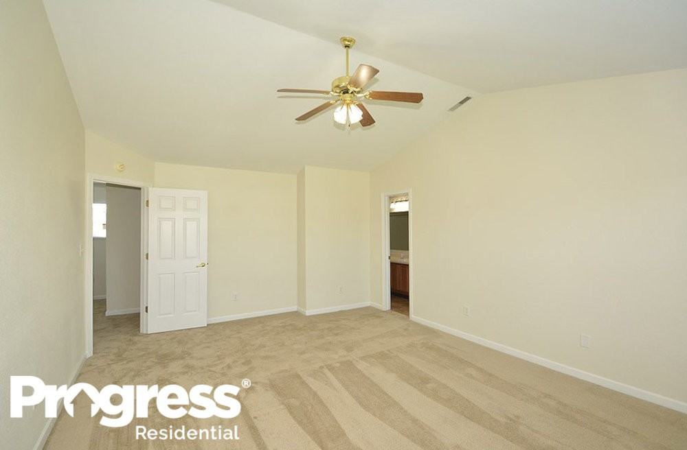 7246 Bobcat Trail Dr - Photo 3 of 28
