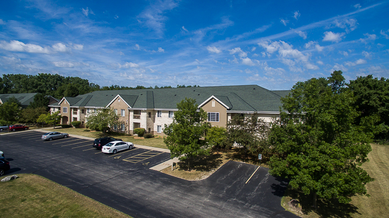 Willow Brook Greens Apartments - Photo 3 of 28