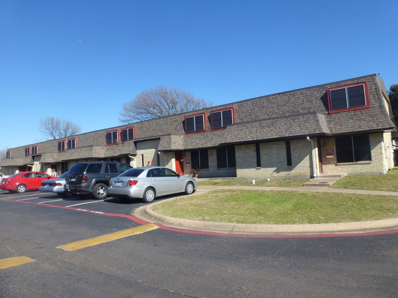 Northridge Villas - Photo 3 of 39