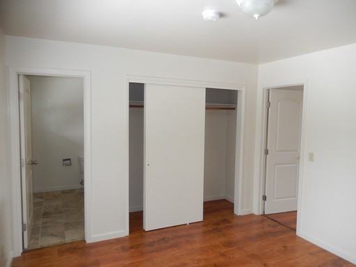 Midtown Commons - Photo 3 of 8