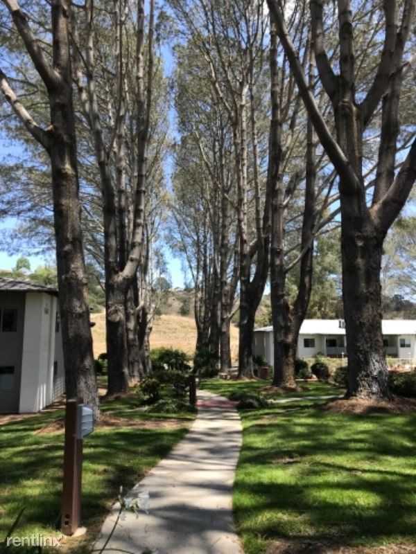 1760 south el Camino real - Photo 2 of 25