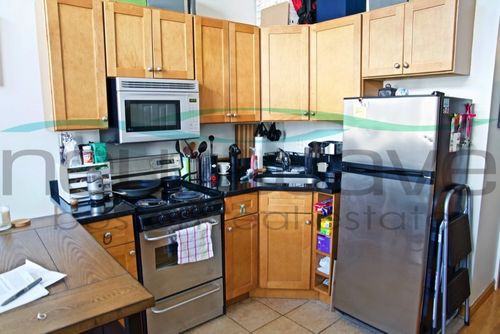 12 Stoneholm St #509