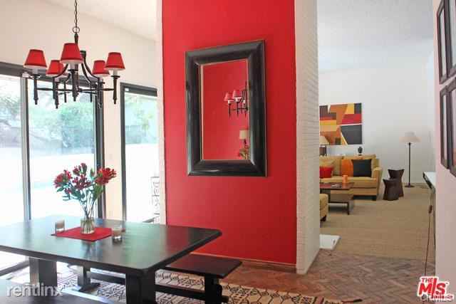 3219 Laurel Canyon Blvd - Photo 2 of 10