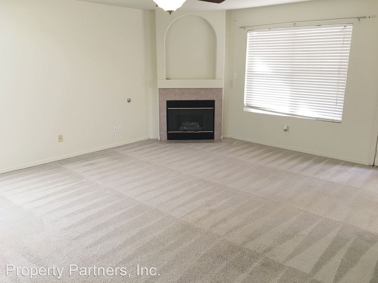 659 Vista Luna Ln SW - Photo 3 of 27