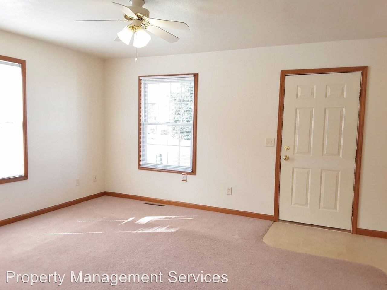 510 S Heritage Dr - Photo 3 of 20