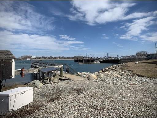 8 Beaver Dam Rd - Photo 3 of 15