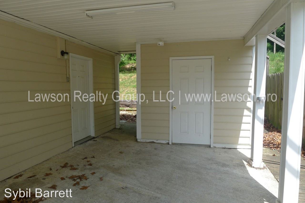 3325 Ridgerun Dr NE - Photo 2 of 28