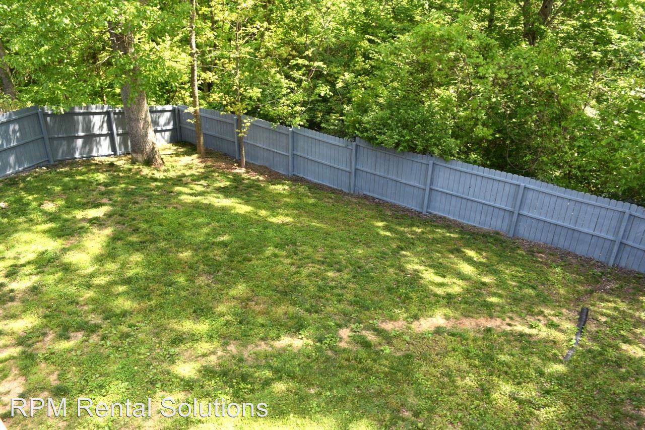 1916 Streamfield Ct - Photo 2 of 33