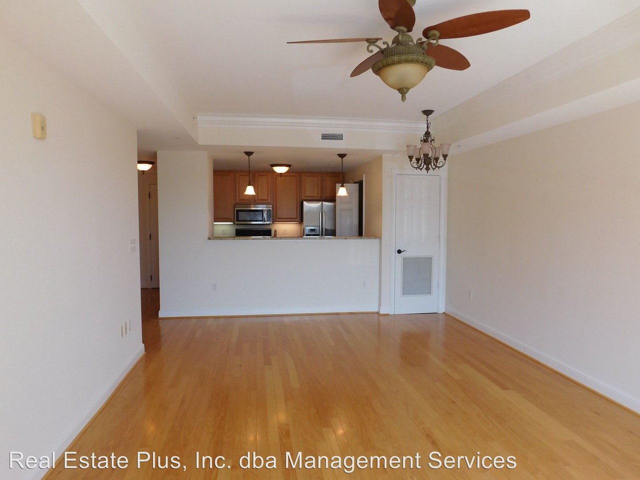 232 Sky Sail Blvd - Photo 3 of 12