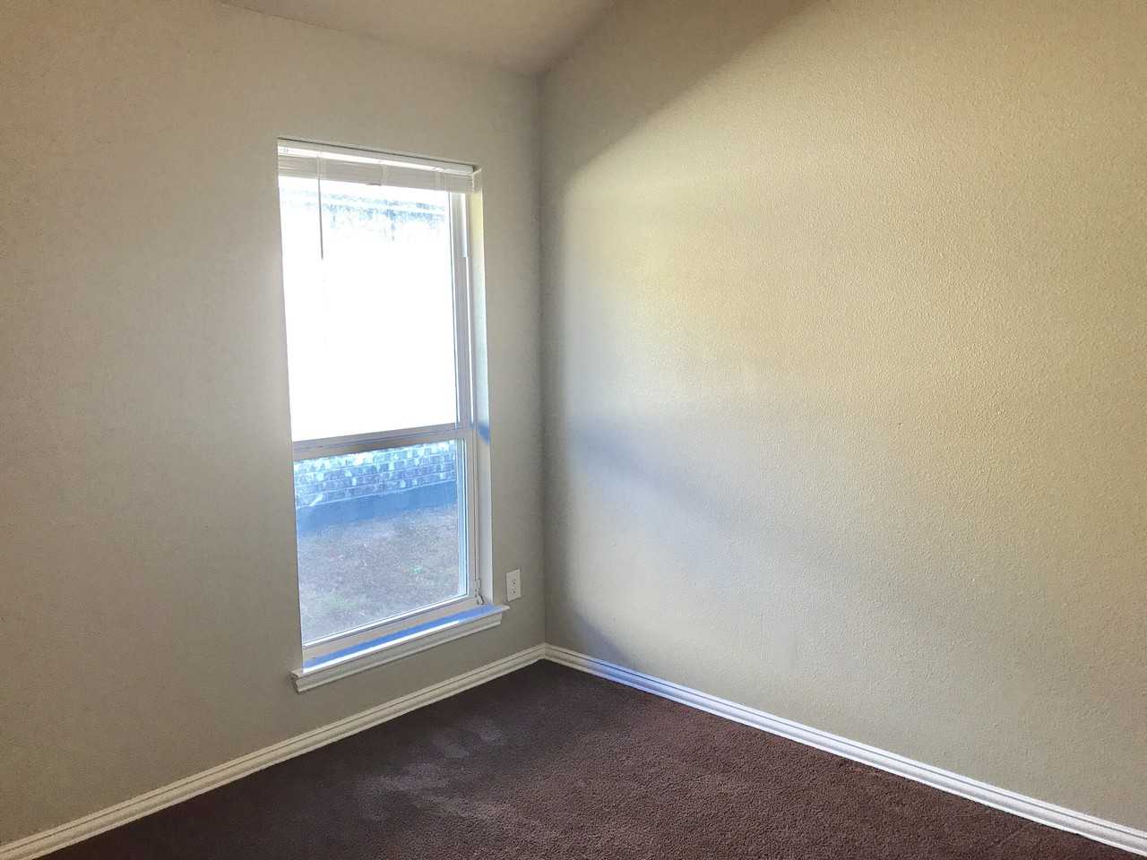 7978 Los Alamitos Ln - Photo 3 of 10