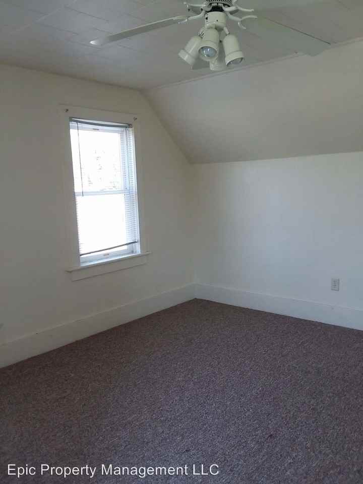 W9638 US-12 - Photo 2 of 3