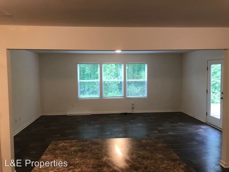 1565 Brett Shane Court - Photo 3 of 15
