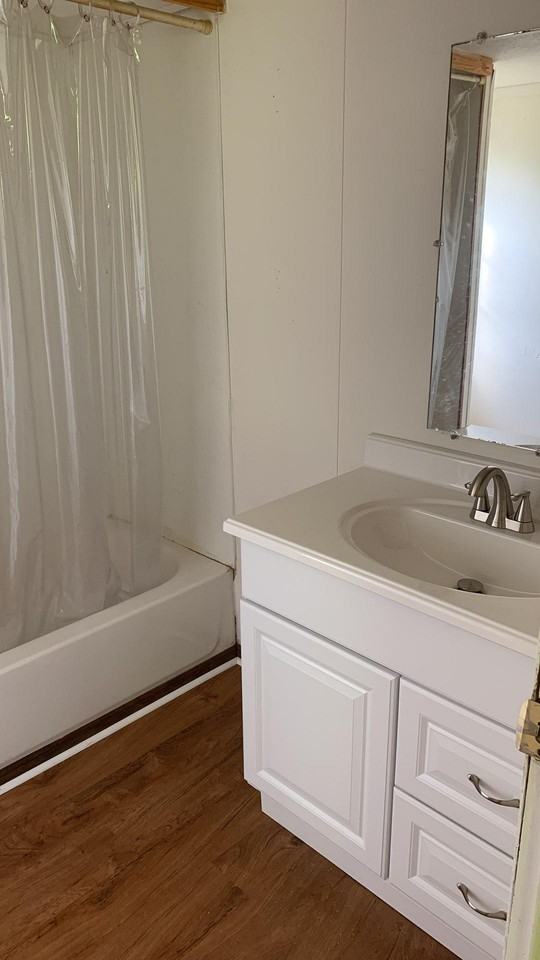 79 Jarrett Ln - Photo 2 of 5