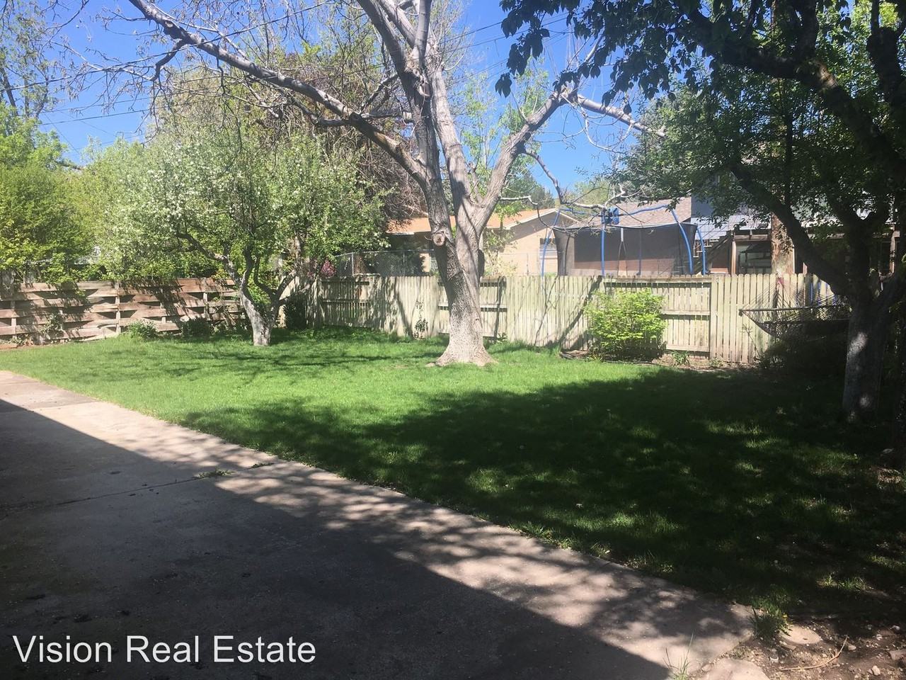 1160 W 820 N - Photo 2 of 32