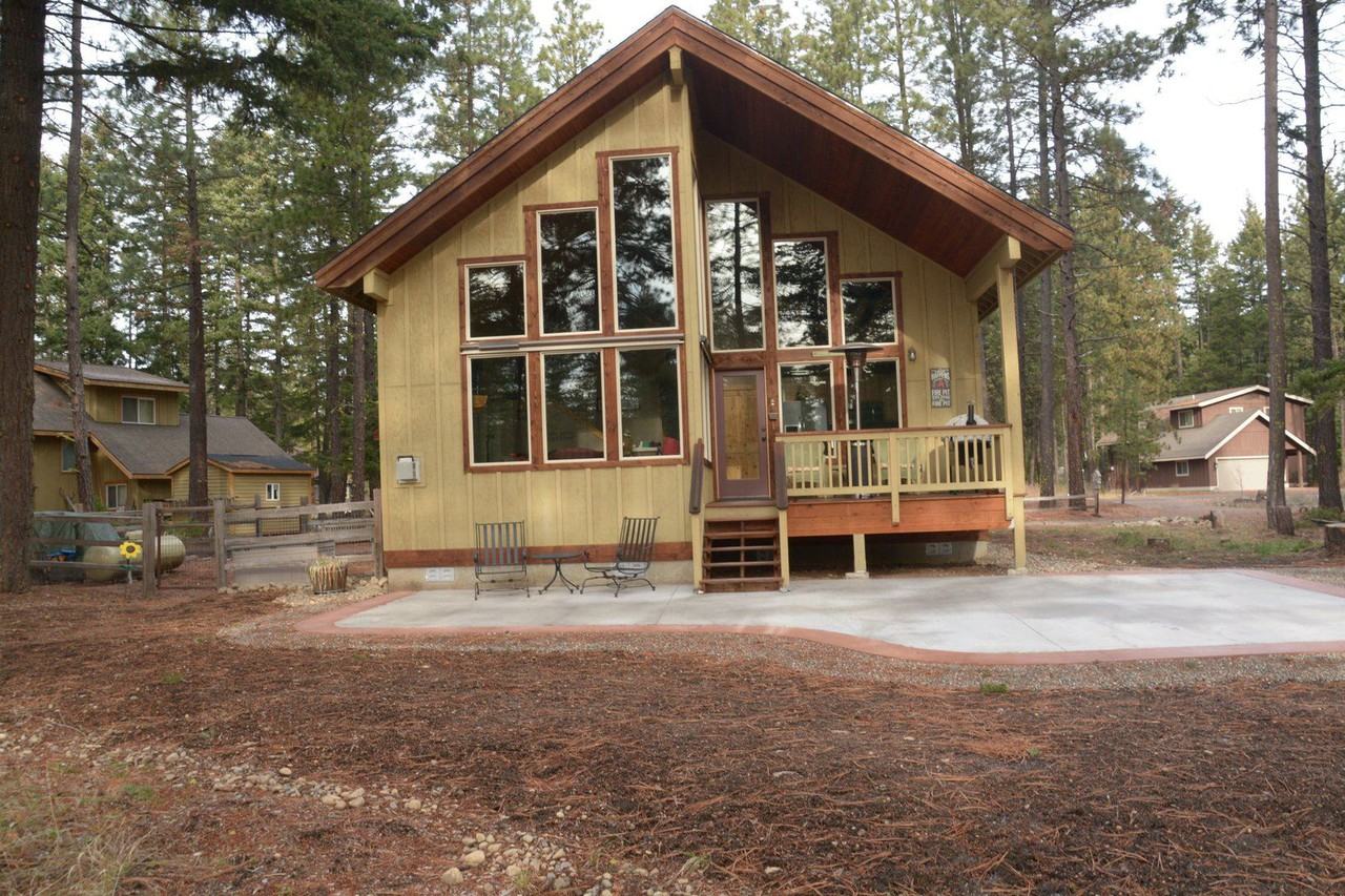 490 Tamarack Dr - Photo 2 of 7