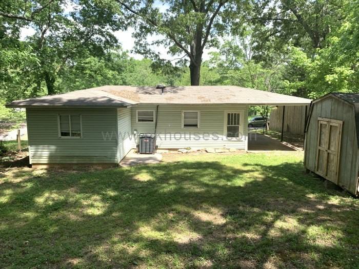 252 Meadowdale Avenue - Photo 2 of 18