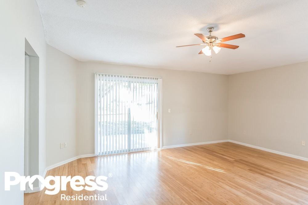 584 Chancellor Dr E - Photo 2 of 15