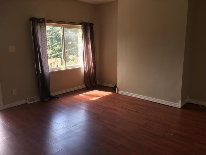 3608 Edgewood St - Photo 2 of 8