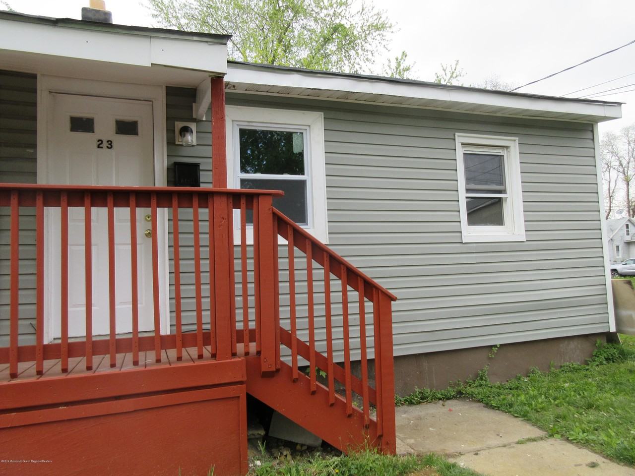 21-23 Brook Ave - Photo 3 of 10