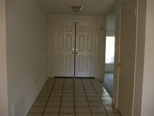 1200 Harvard Ct - Photo 3 of 9