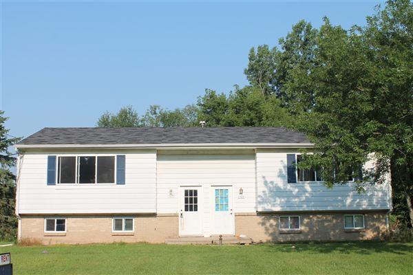 11039 Mountain Ash Ave NW - Photo 2 of 14