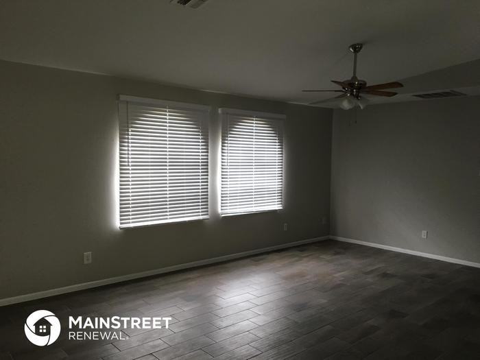 3117 NE 6th Ave - Photo 2 of 16