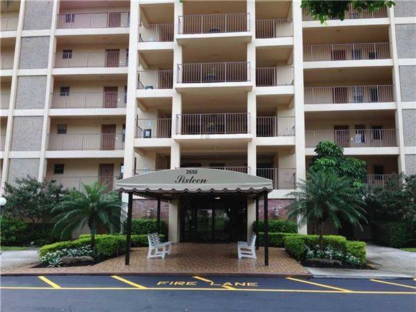 2650 S Course Dr - Photo 3 of 8