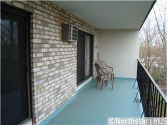 Greenbrier Condo's Apartments Hopkins Crossroad, MN 55305