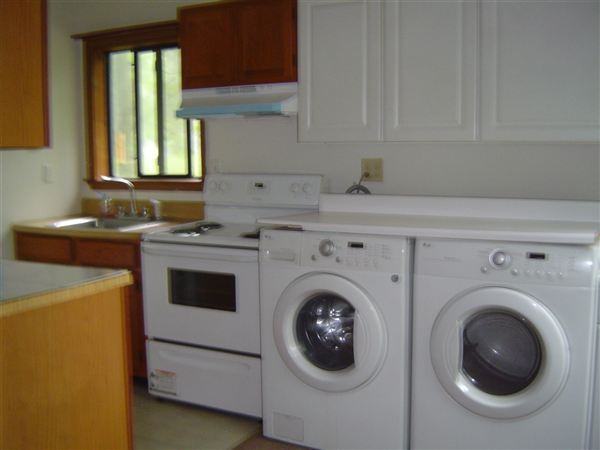 102 Garfield Ct - Photo 2 of 10