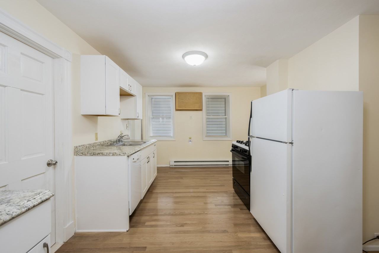 34 Perkins St #1 - Photo 3 of 13