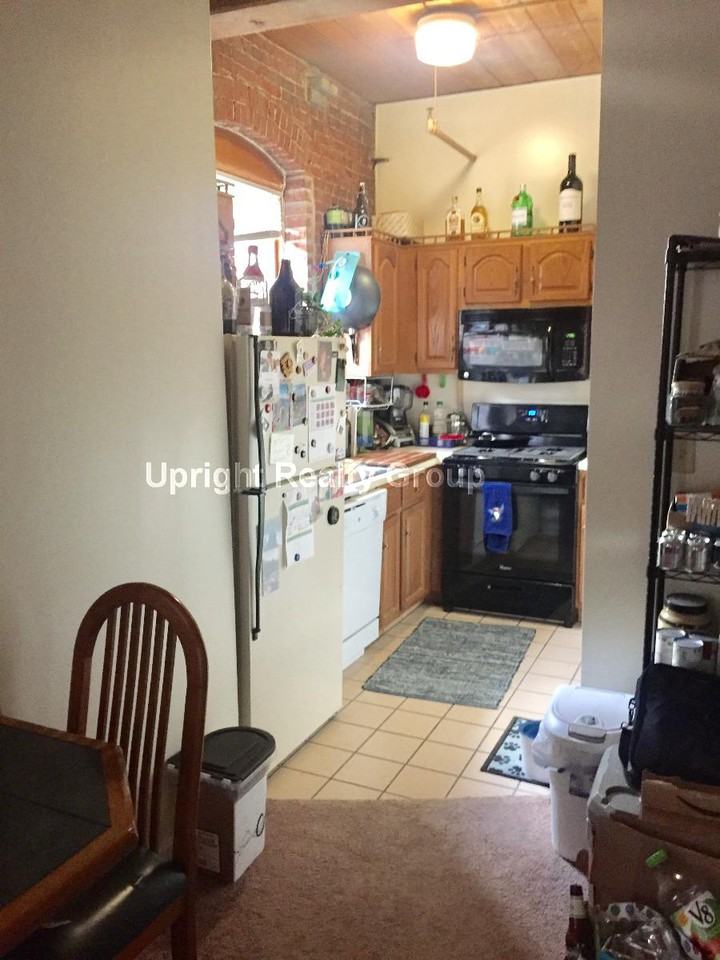 Washington St #101P - Photo 2 of 13