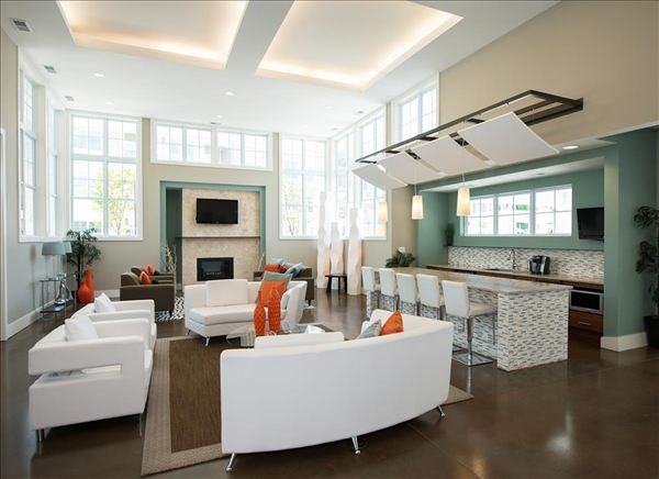 Greenwich Village Luxury Apartment Homes - Photo 3 of 9