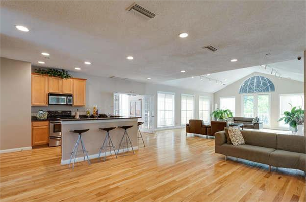 Fountains at McLean Apartments 1501 Lincoln Way, Tysons Corner, VA